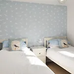 Coastguard Cottage Paradise